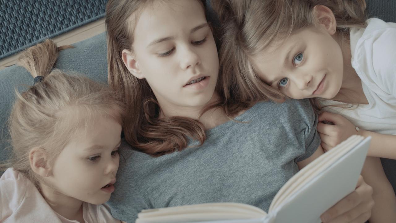 Dejar a los niños solos en casa