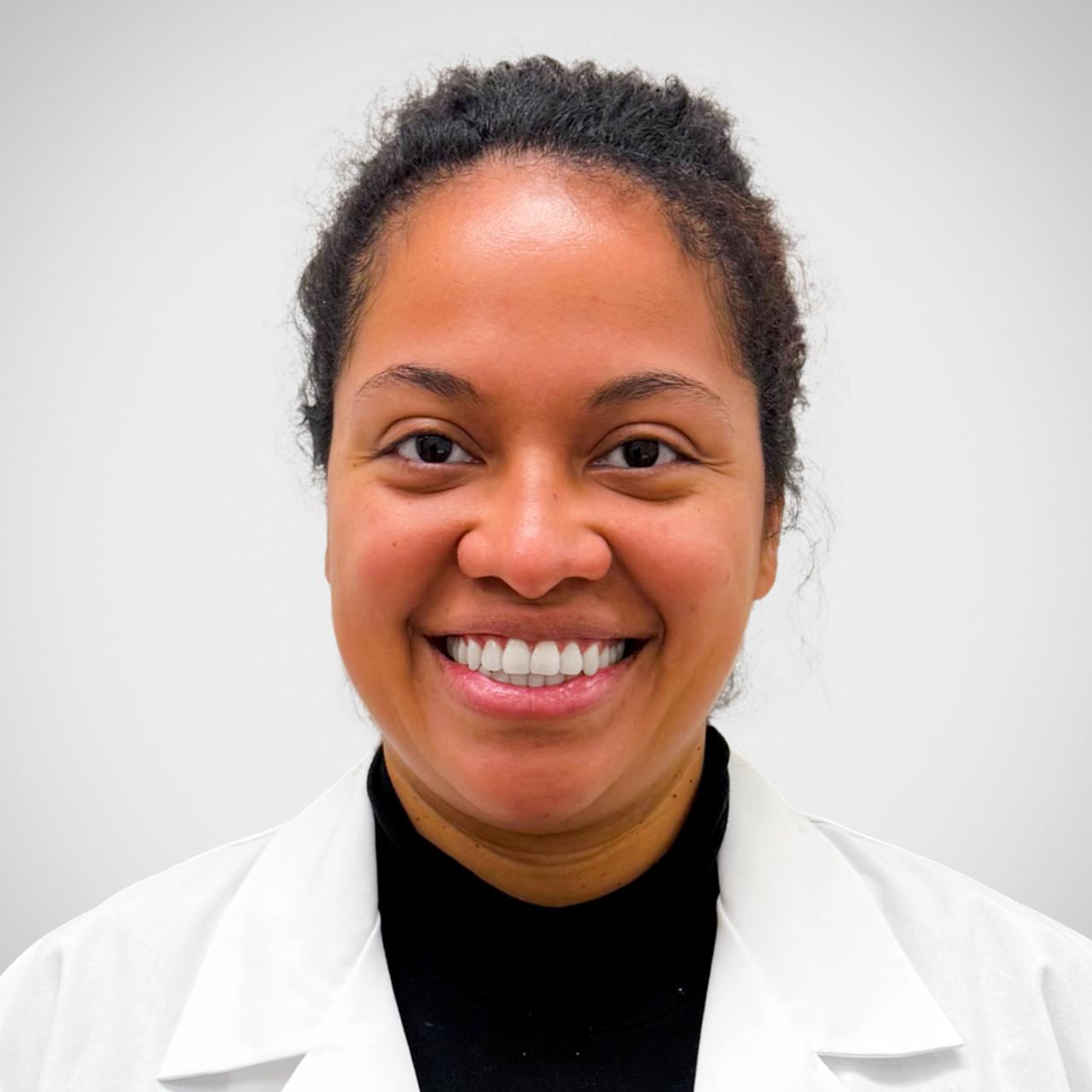 Claudia Liseth  Perez, MD